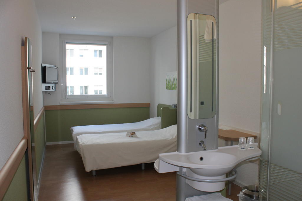 Ibis Budget Wien Messe Room photo